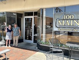 100 Main Restaurant