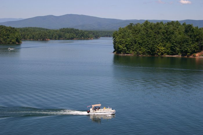 Benfield’s Landing Boat Rentals & Marina Featured Image