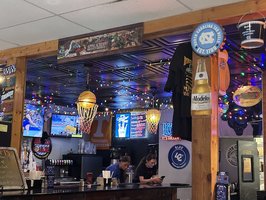 Blue 42's Burger Bar and Wingery