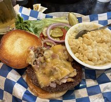 Blue 42's Burger Bar and Wingery