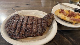 Bones Jones Burgers & Butchery - Burke County Tourism