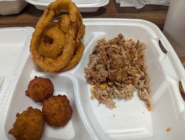 Butch's Barbeque & Breakfast