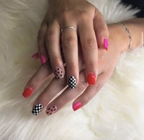 Glow Beauty Bar LLC