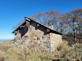 Hawksbill Mountain