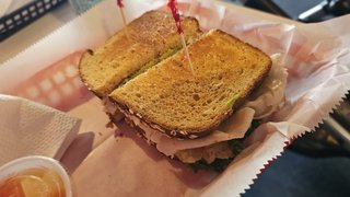 Limbertwig Cafe
