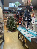 Merrill Mischief Candy, Christmas & Fudge Shop