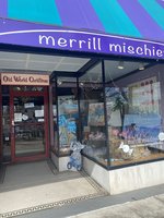 Merrill Mischief Candy, Christmas & Fudge Shop