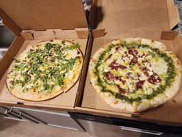 Moondog Pizza