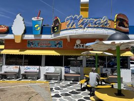 Myra's Diner