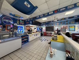 Myra's Diner