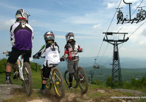 Beech Mountain Ski Slope - Mountain Bike Park & Disc Golf Featured Image