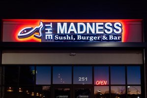 The Madness - Sushi, Burger & Bar