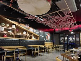 The Madness - Sushi, Burger & Bar