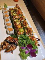 The Madness - Sushi, Burger & Bar