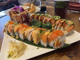 The Madness - Sushi, Burger & Bar
