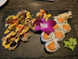 The Madness - Sushi, Burger & Bar