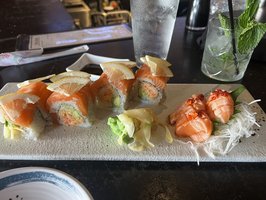 The Madness - Sushi, Burger & Bar