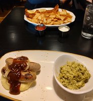 Toner's Irish Pub