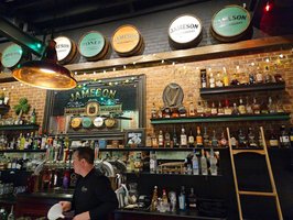 Toner's Irish Pub