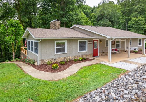 Vacation Rental- Queens Pond Retreat Featured Image
