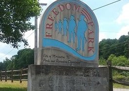 park-entrance-sign.jpg